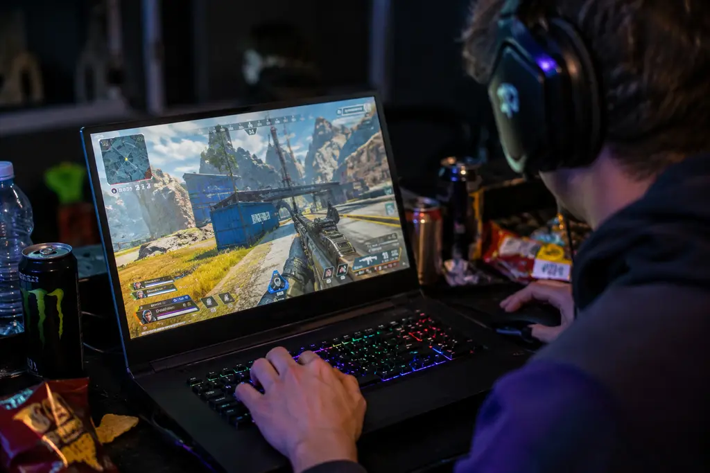 NRG Roster Moves preview with Apex players preparing for a LAN stage